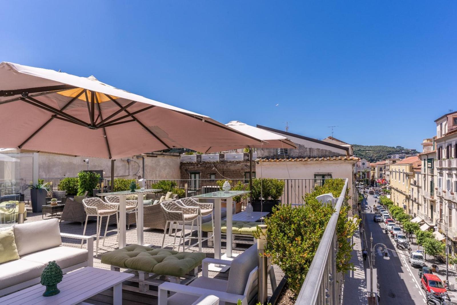 Hotel Sorrento City Экстерьер фото