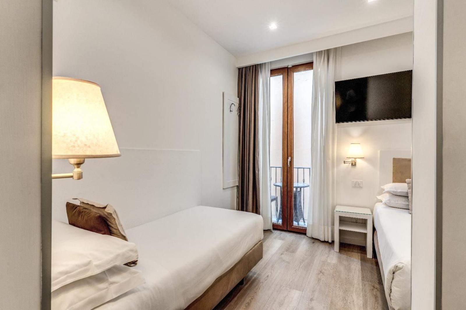 Hotel Sorrento City Экстерьер фото
